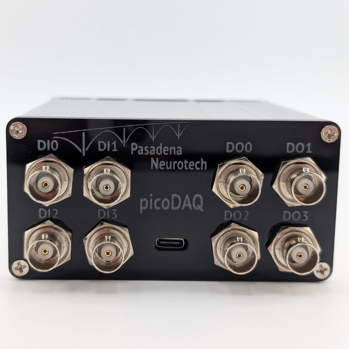 Pasadena Neurotech picoDAQ device from the front